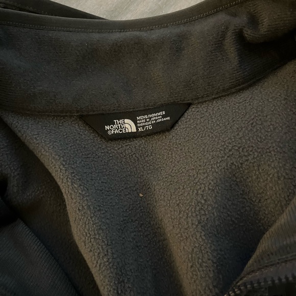 Men’s XL North Face Fleece Jacket - Picture 3 of 4